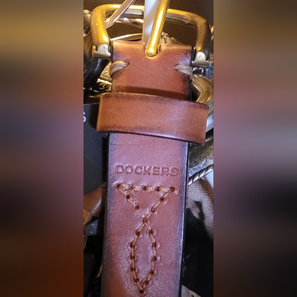 Dockers, M 36" , Brown And Gold Leather Belt